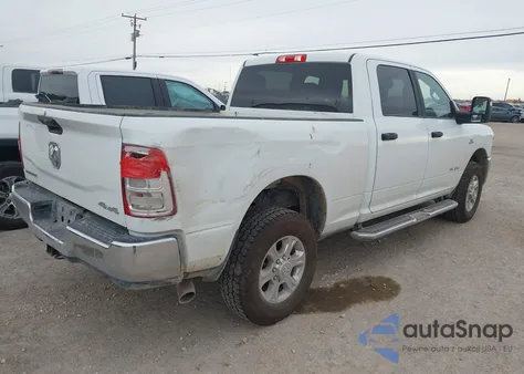 2024 Ram 2500 Big Horn 4X4 6'4 Box z USA, uszkodzony, nr VIN 3C6UR5DL8RG291663